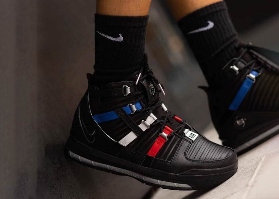 Nike LeBron 3 The Shop Black University Red (2022)